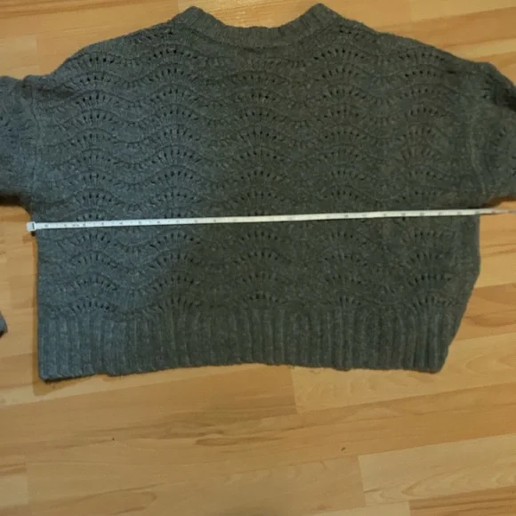 American Eagle Outfitters Gray Knit Sweater - Picture 6 of 8